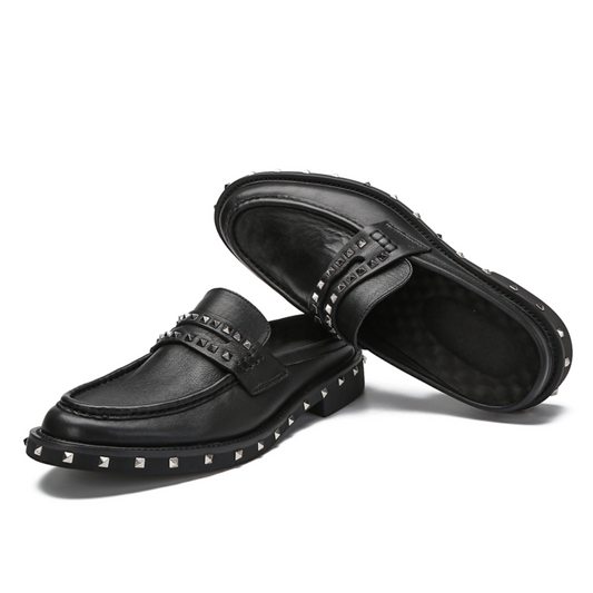 Suede Silver Spike Black Slipper