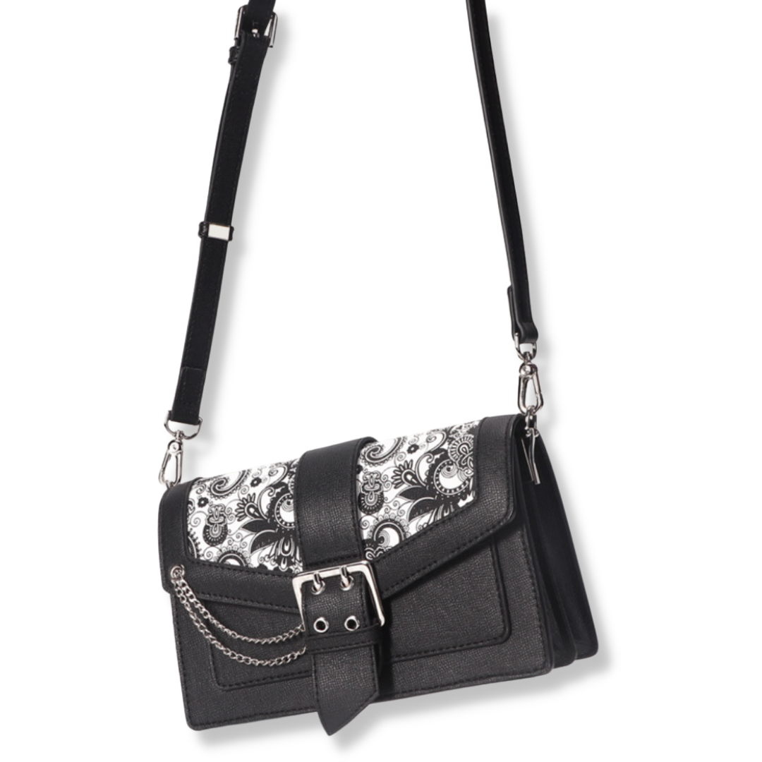 B&W Sewing Purse