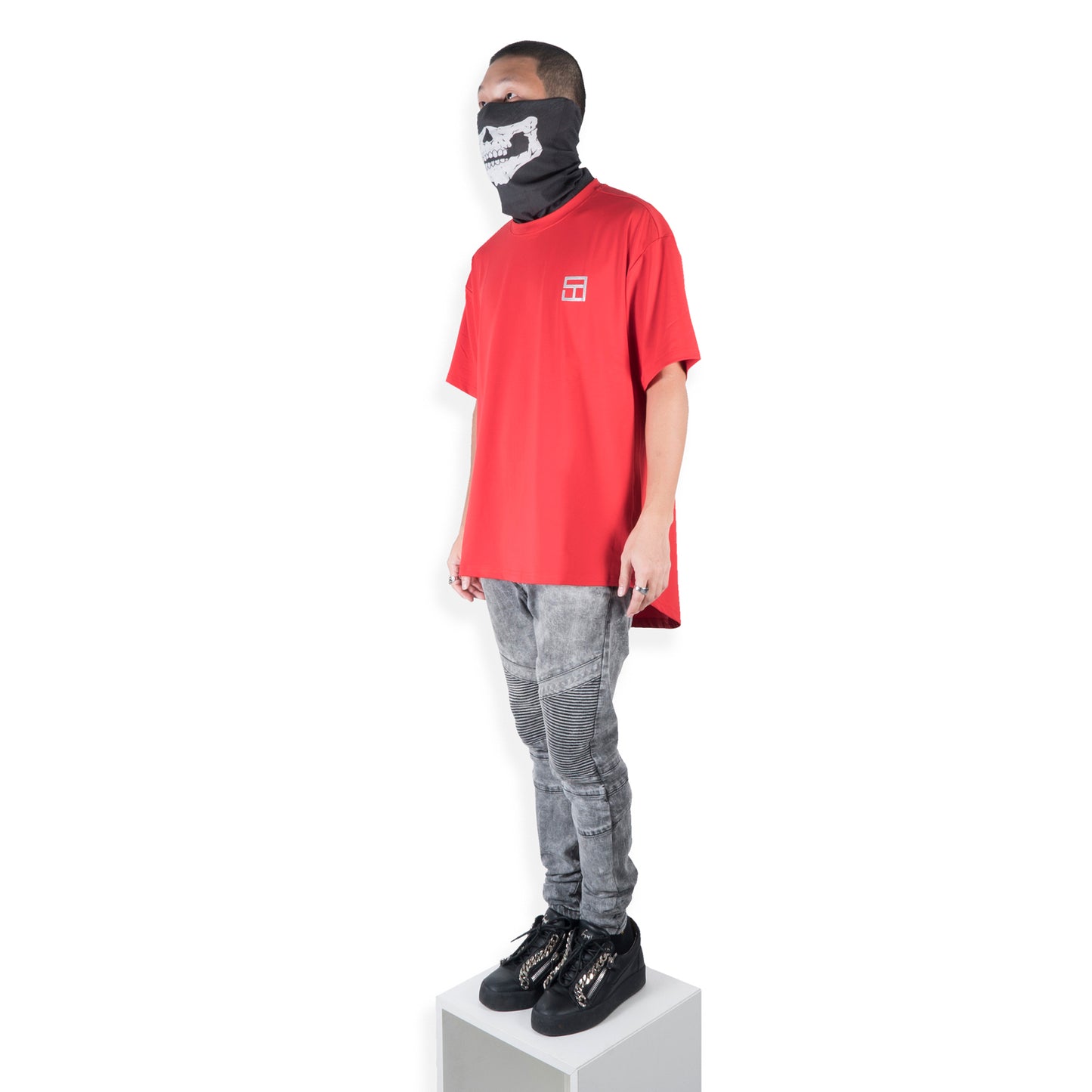 Universal Red(C)