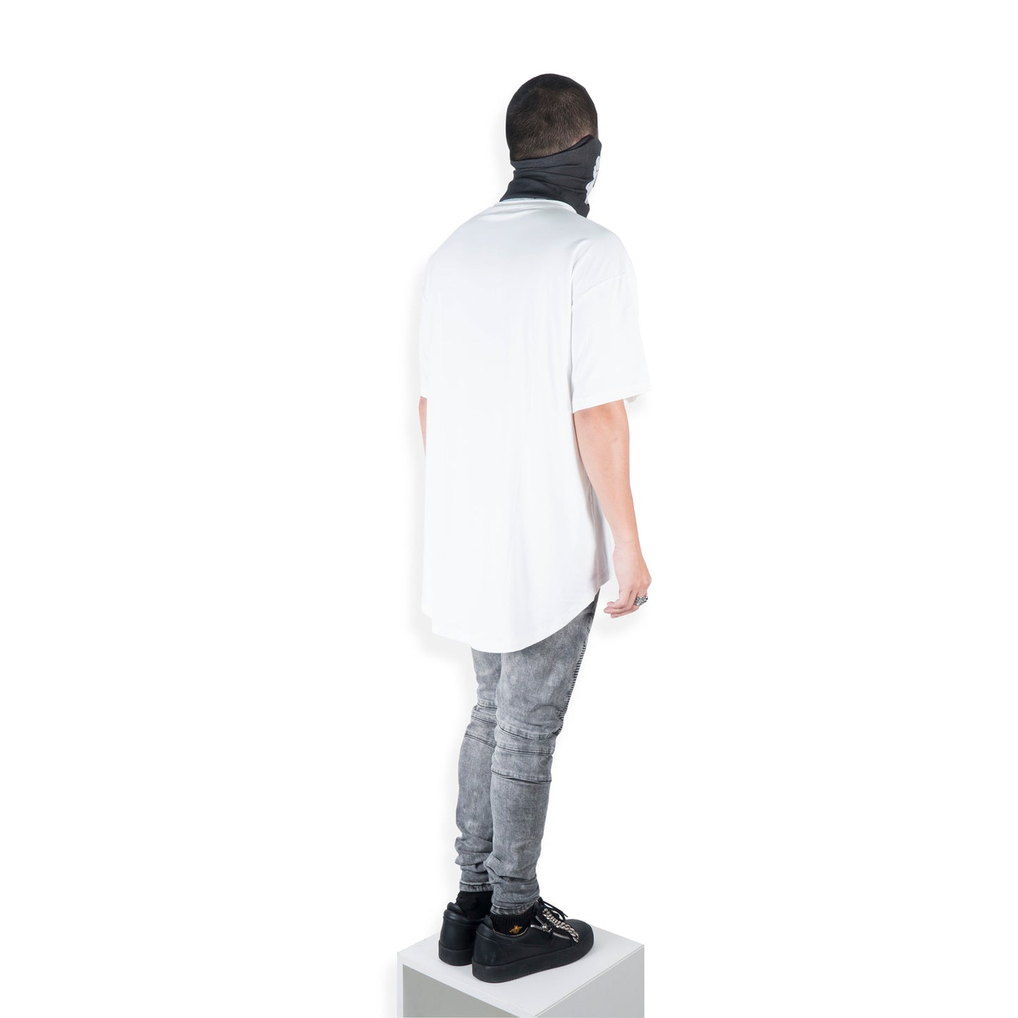 Universal White(C)
